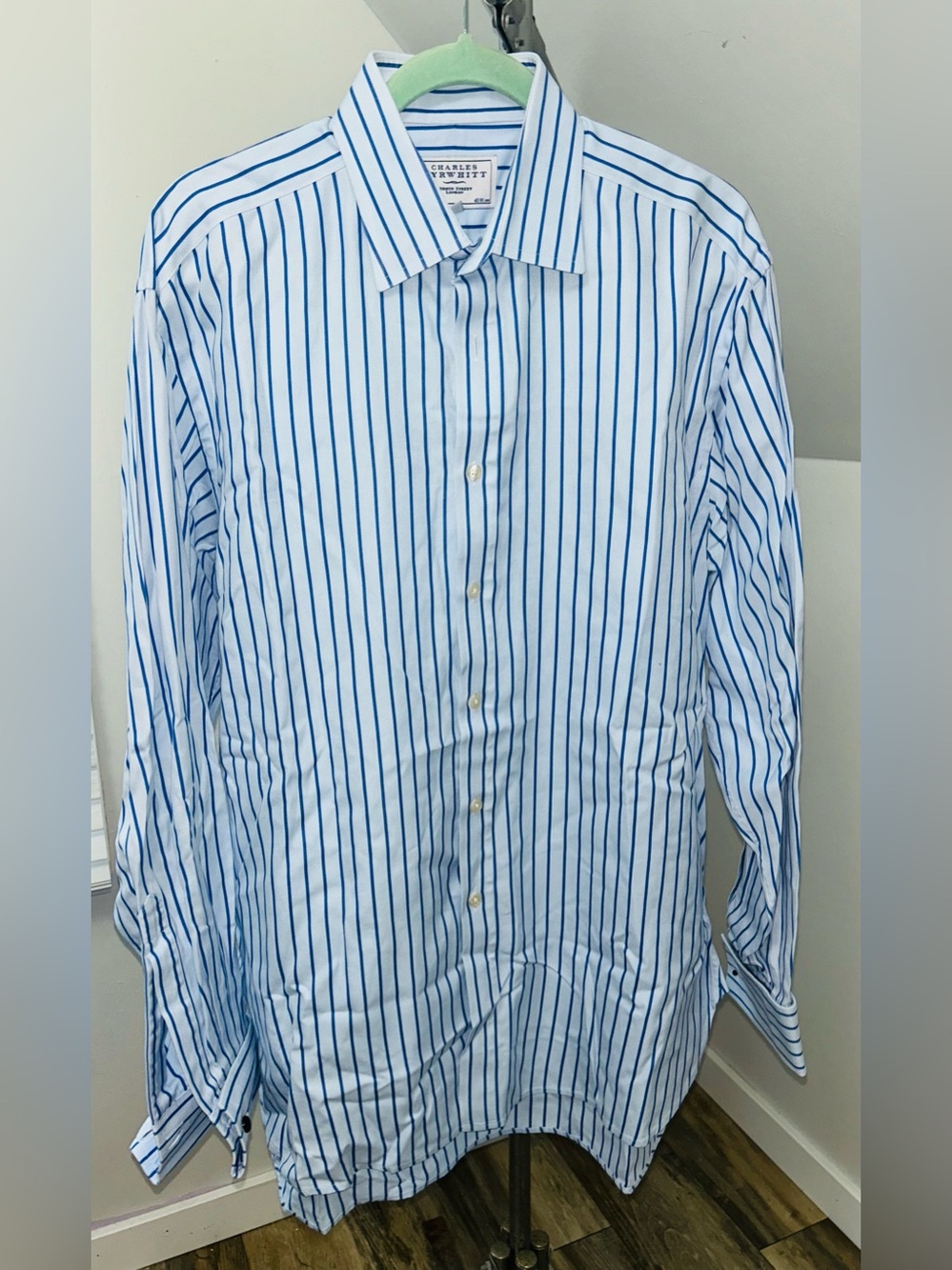 Charles Tyrwhitt Jermyn St London Shirt with Blue Vertical Stripes 16.5/36 inch